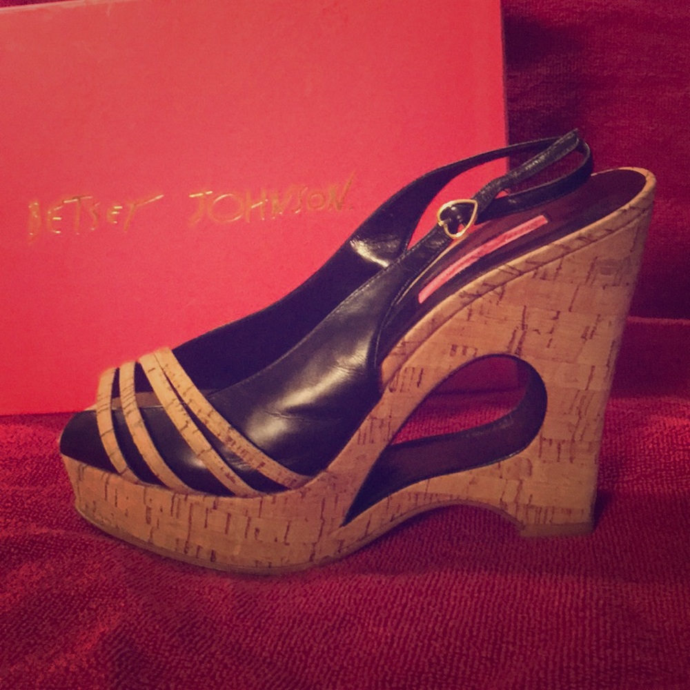 Betsey Johnson black/cork cutout platforms